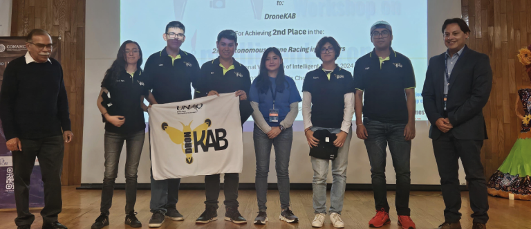 Estudiantes de la UNAQ Obtienen 2º Lugar en el Taller Nacional de Drones Inteligentes 2024